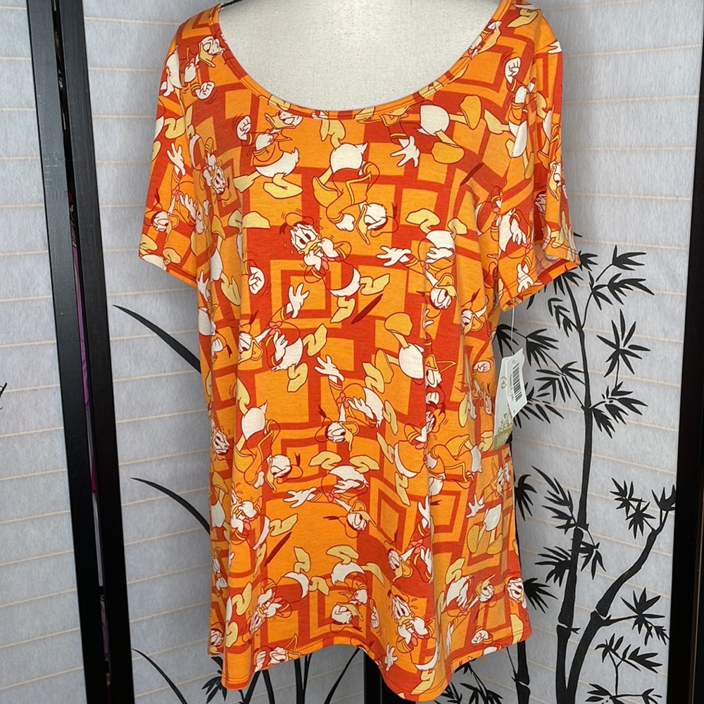 LuLaRoe Disney Classic T 2XL